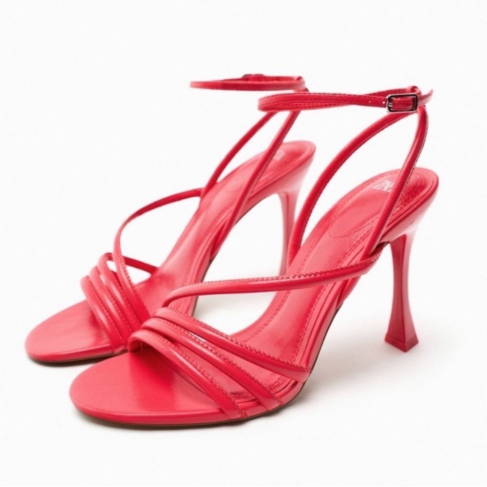 NWT ZARA Women’s Hot Pink High Heeled Strap Sandals size (41) US 10